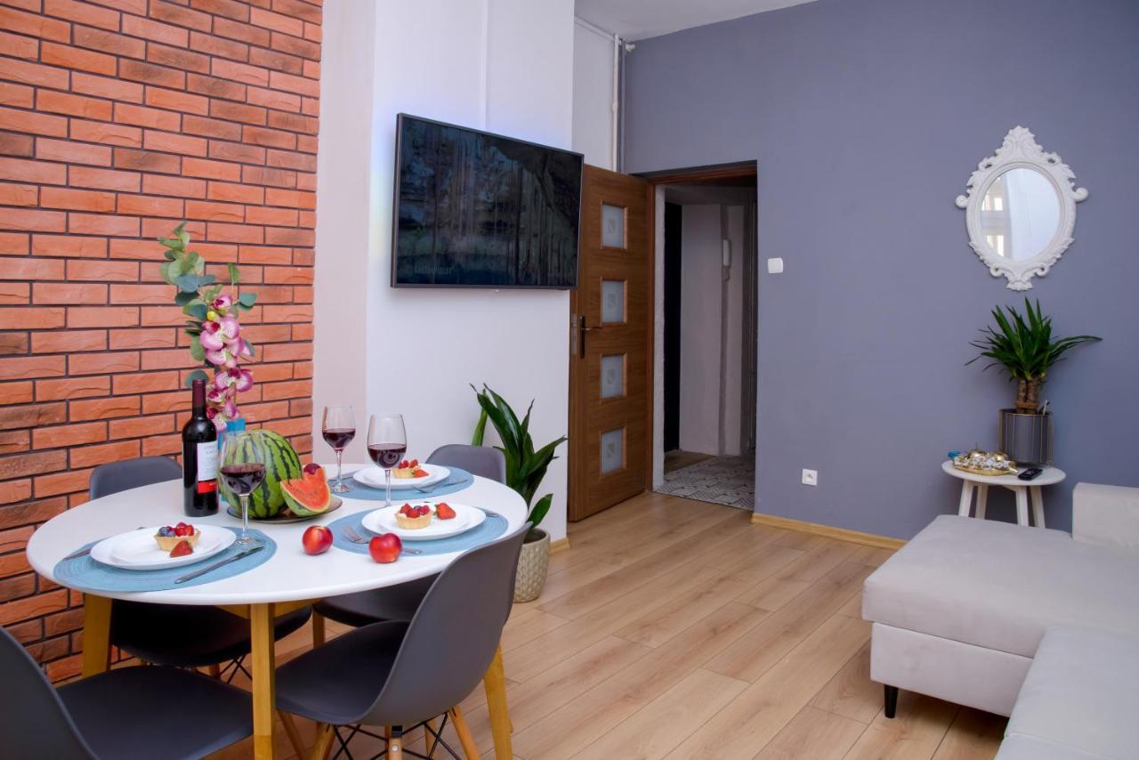 Maya'S Flats & Resorts 19 & 20 - Ogarna Gdansk Bagian luar foto